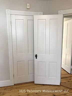 4th image of 14 Oakleigh Ave