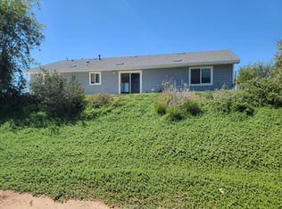 37300 Pourroy Rd, Winchester, CA 92596