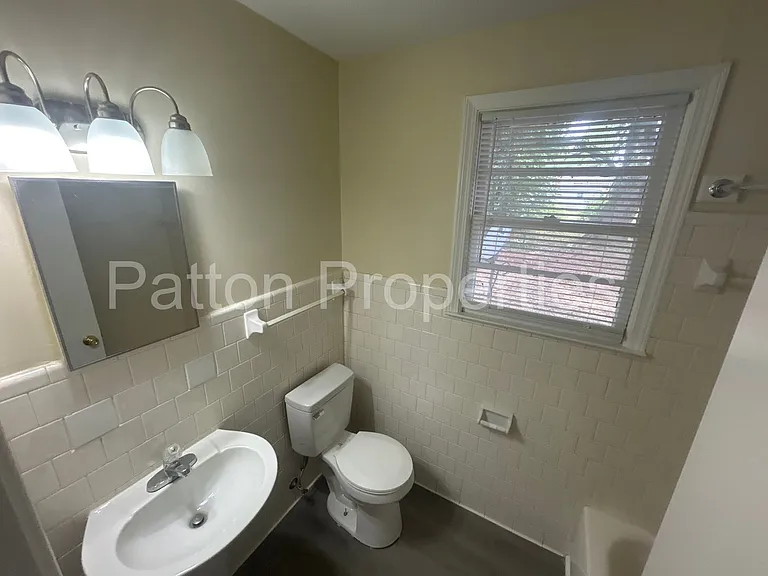 3100 Oweada Dr — Photo 8