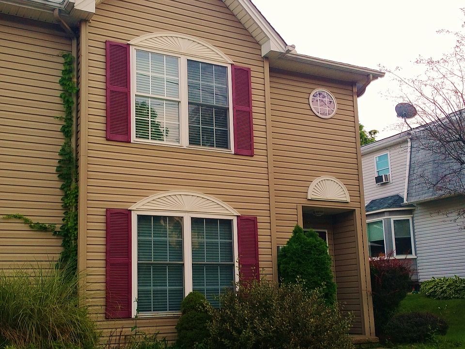 Main front