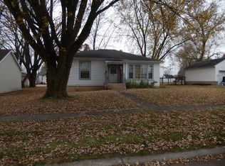 809 Chicago St, Sumner, IA 50674