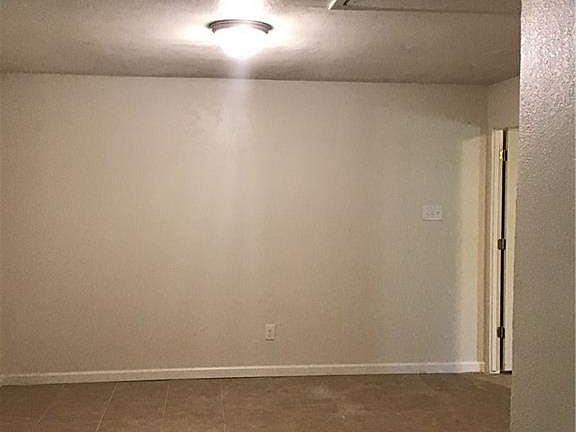 2nd image of 3125 Edelweiss Dr