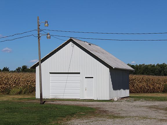 4th image of 15350 Township Road 37