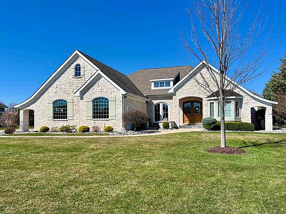 2nd image of 3861 Shadbush Dr