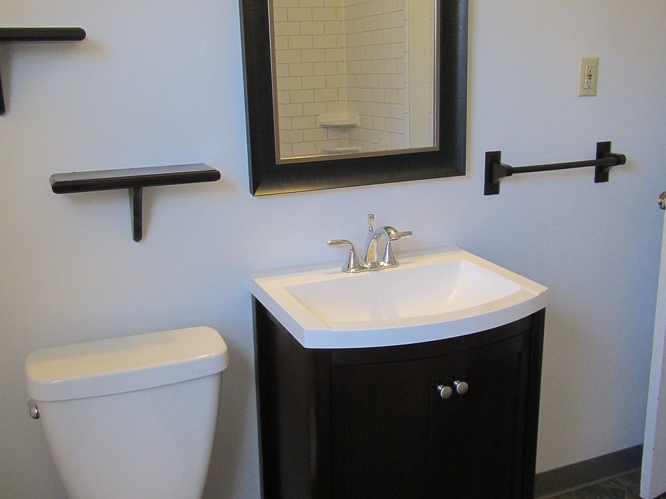 1st image of 601 Bird Ave #2