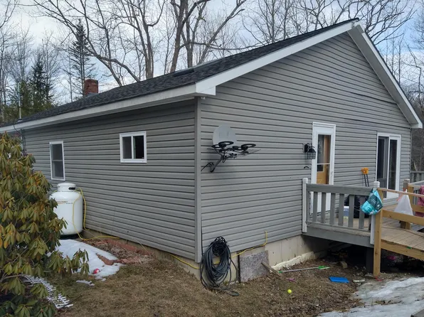 201 Mast Hill Road, Bucksport, ME 04416