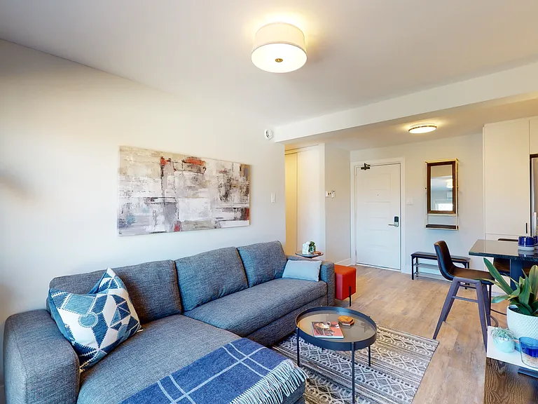 238 Carruthers Ave #301 — Photo 6