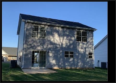2nd image of 240 Lockeland Park Dr