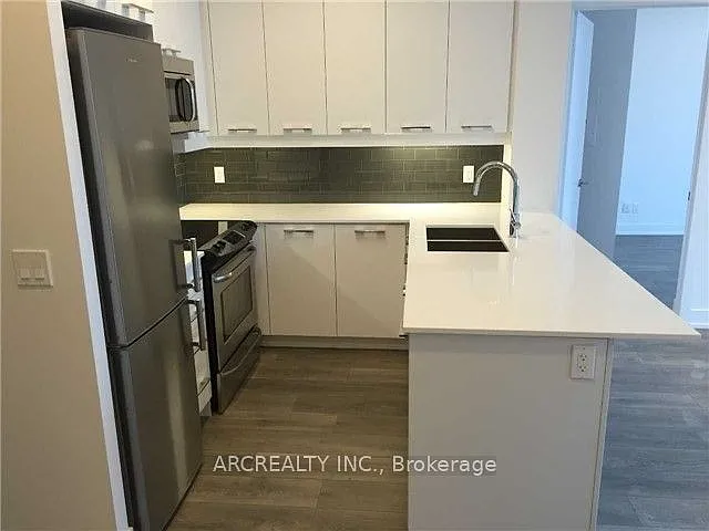 9471 Yonge St #740 — Photo 9