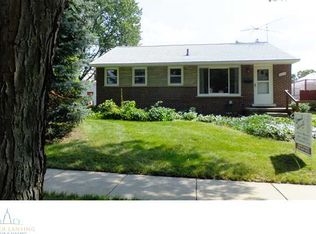 3415 Overlea Dr, Lansing, MI 48917