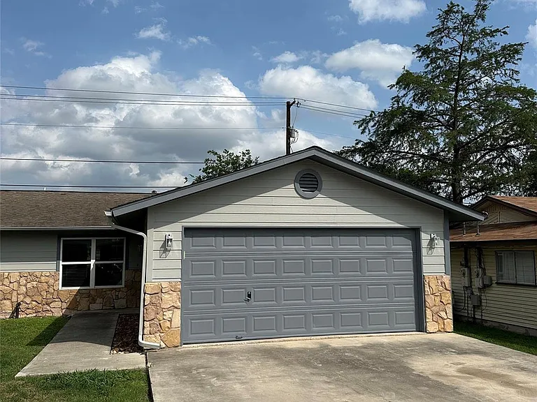 2743 Maple Tree Rd #A — Photo 15