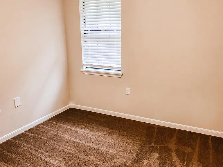 235 Vista Cir — Photo 4