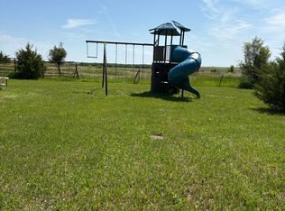 1466 Flag Rd, Abilene, KS 67410