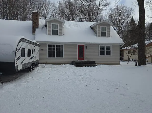 7364 S Lake Bluff O.5 Dr, Gladstone, MI 49837