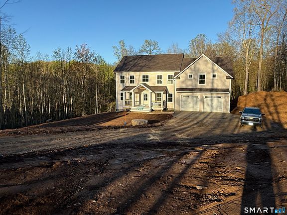 5th image of 336 Holly Hill Lane