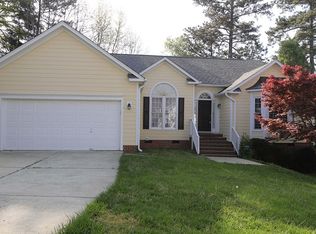 5301 Harrington Grove Dr, Raleigh, NC 27613