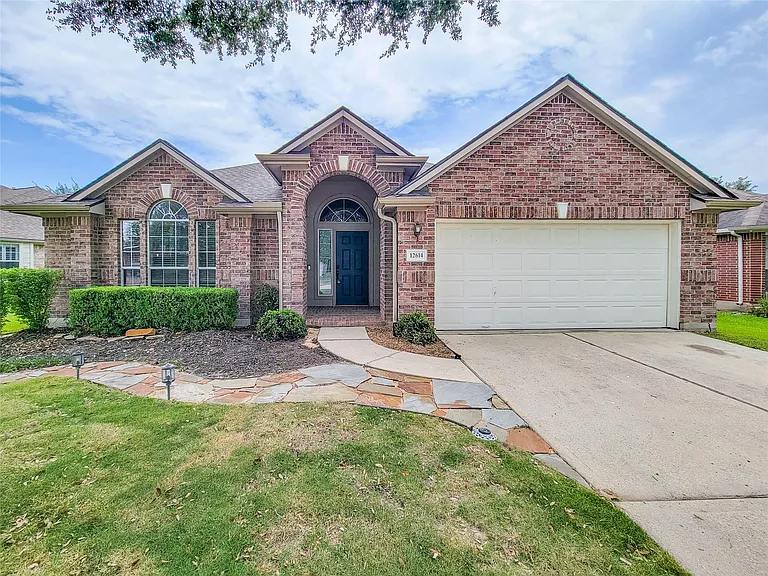 12614 Aubreywood Ln — Photo 1