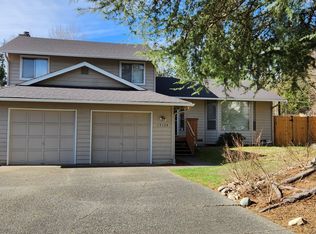 17124 SE 251st St, Kent, WA 98042