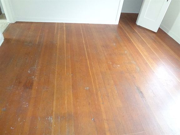 4th image of 1112 D St #3
