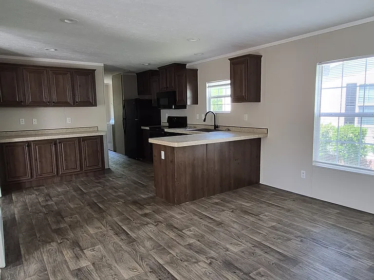 9859 Spring Ridge Ln — Photo 23