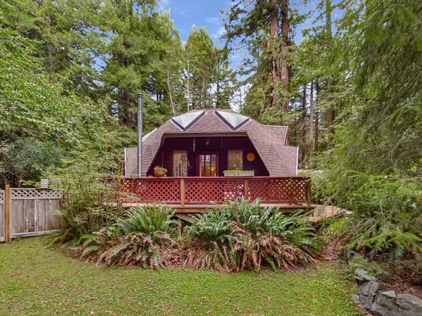2670 Fickle Hill Rd, Arcata, CA 95521