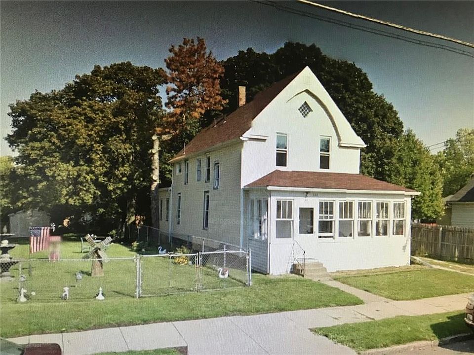 2nd image of 836 E 21st St