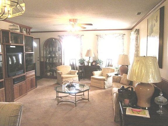4th image of 1282 Green Haven Ln