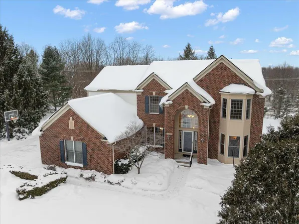 4406 Hickory Grove Ct NE, Ada, MI 49301