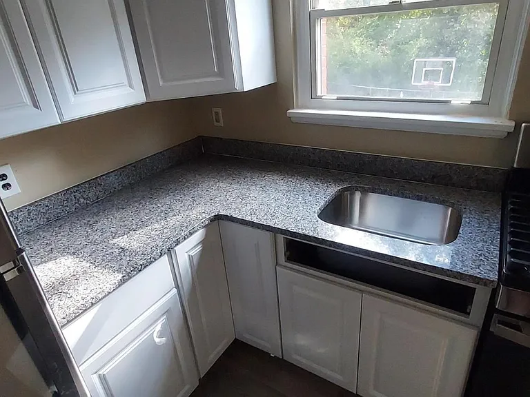 360 Anawanda Ave — Photo 12