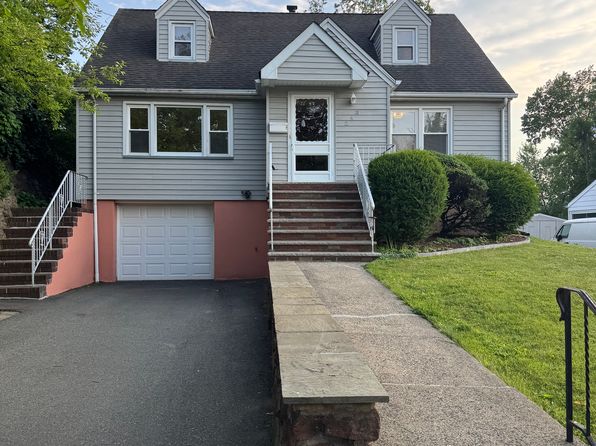 243 Donaldson Ave