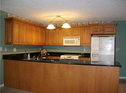 4th image of 3380 Crystal Ct E APT H