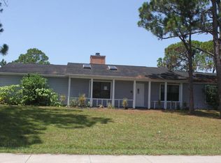 1102 Walden Blvd SE, Palm Bay, FL 32909