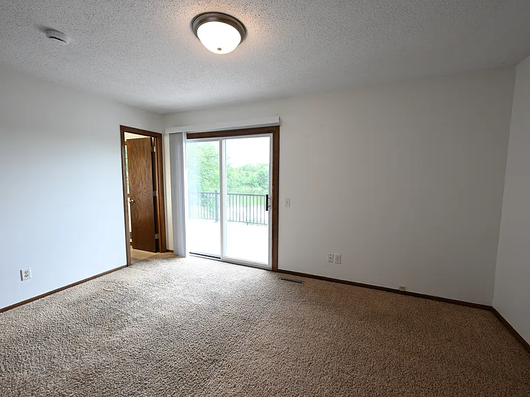14429 Portland Ave — Photo 17