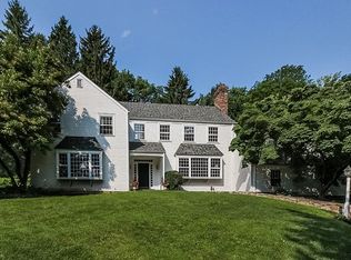 215 Ridgefield Rd, Wilton, CT 06897