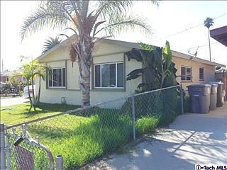 2nd image of 1431 S Ventura Rd