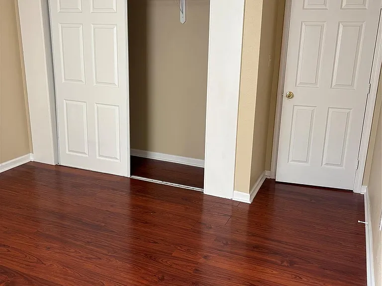 6820 Petre Dr — Photo 10