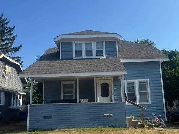 1217 Seneca St SW, Wyoming, MI 49509