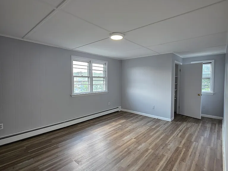48 Archer St #2 — Photo 8
