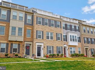 1859 Shadding Bay Ln, Dumfries, VA 22026