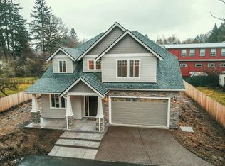 7911 SW Cedarcrest St, Portland, OR 97223