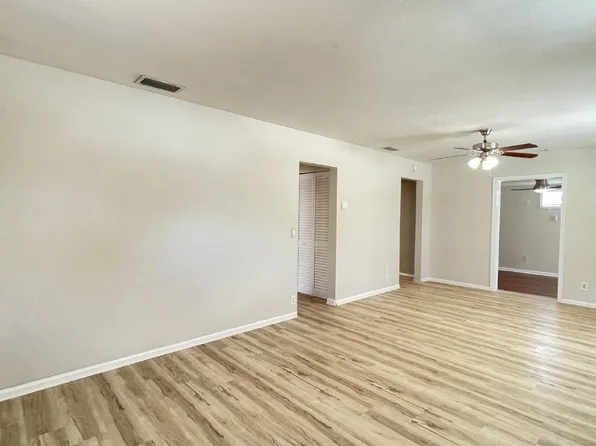 116 E Central Blvd, Lantana, FL 33462