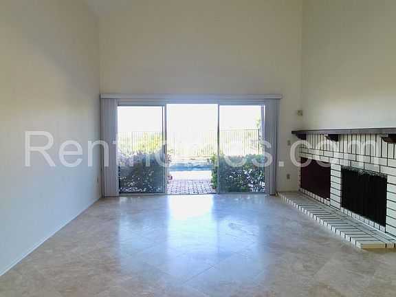 5th image of 10258 Grayfox Dr