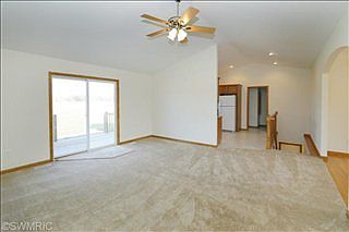 5th image of 8071 E Y Ave