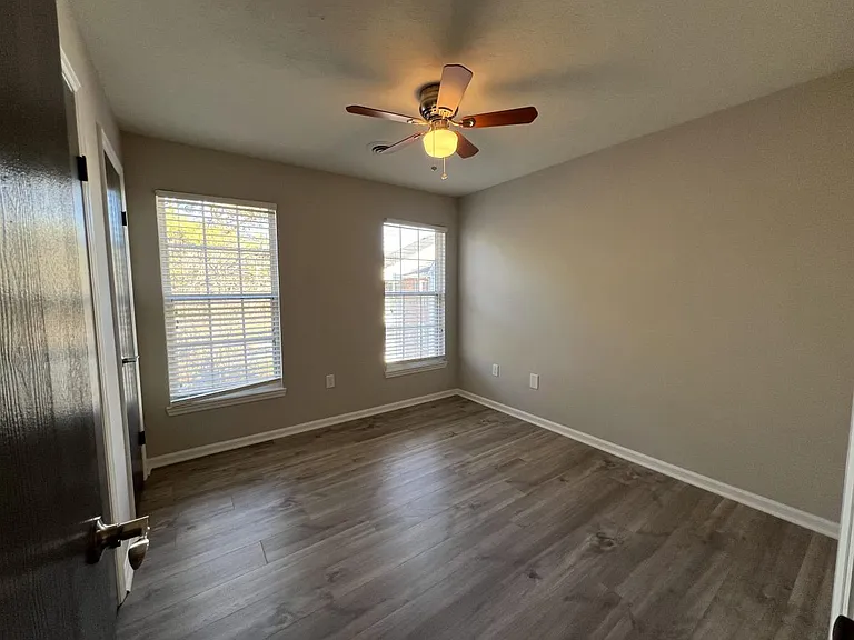 9387 Horse Castle Ct #810 — Photo 12