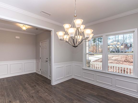 5th image of 8227 Aspen Ct