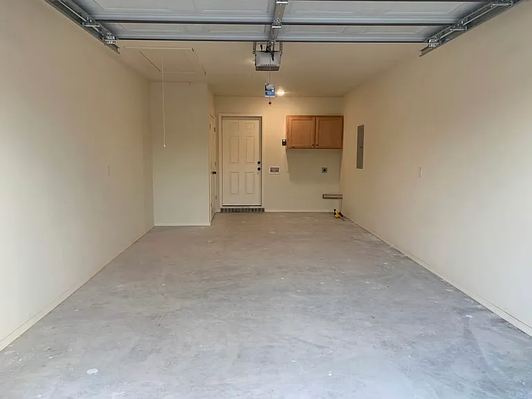 185 4th St #1 — Photo 14