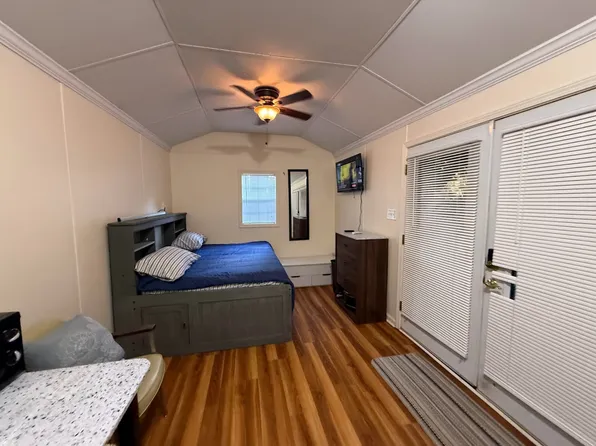 2306 Escambia Dr #C, Tallahassee, FL 32304