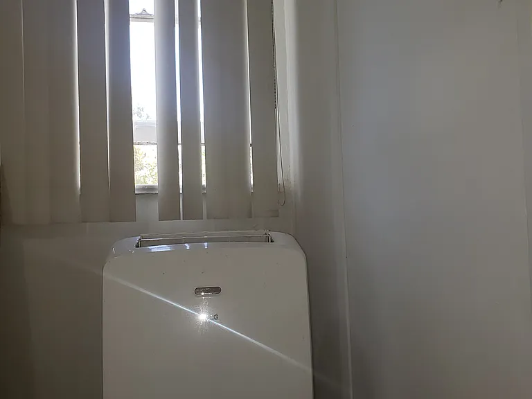 628 Veteran Ave #101 — Photo 12