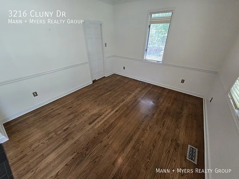 3216 Cluny Dr — Photo 16