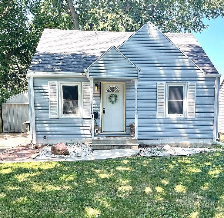 1st image of 1135 N 41st St